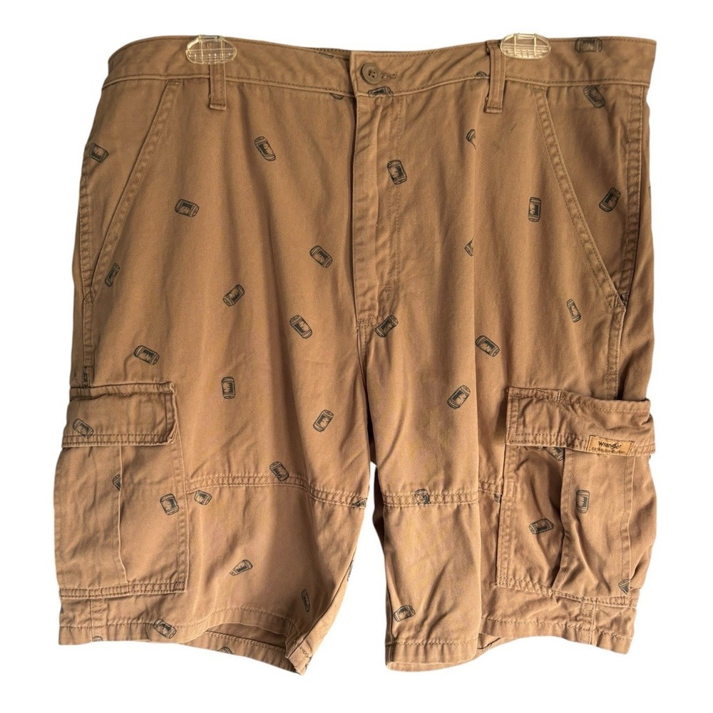 Wrangler Cargo Shorts Mens 38 Beer Can Print Khaki Cotton Casual Outdoor Pockets